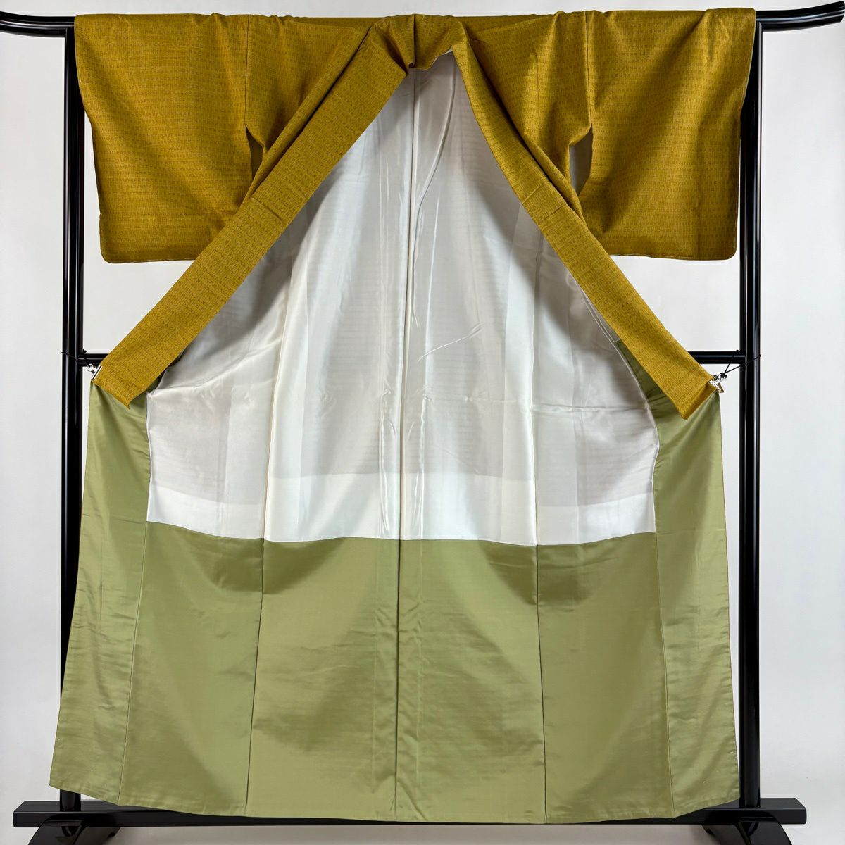 【美品】 紬織 身長161cm 袖長66.5cm M 雙層 垂直條紋 幾何學 黃土 純蠶絲 秀品級