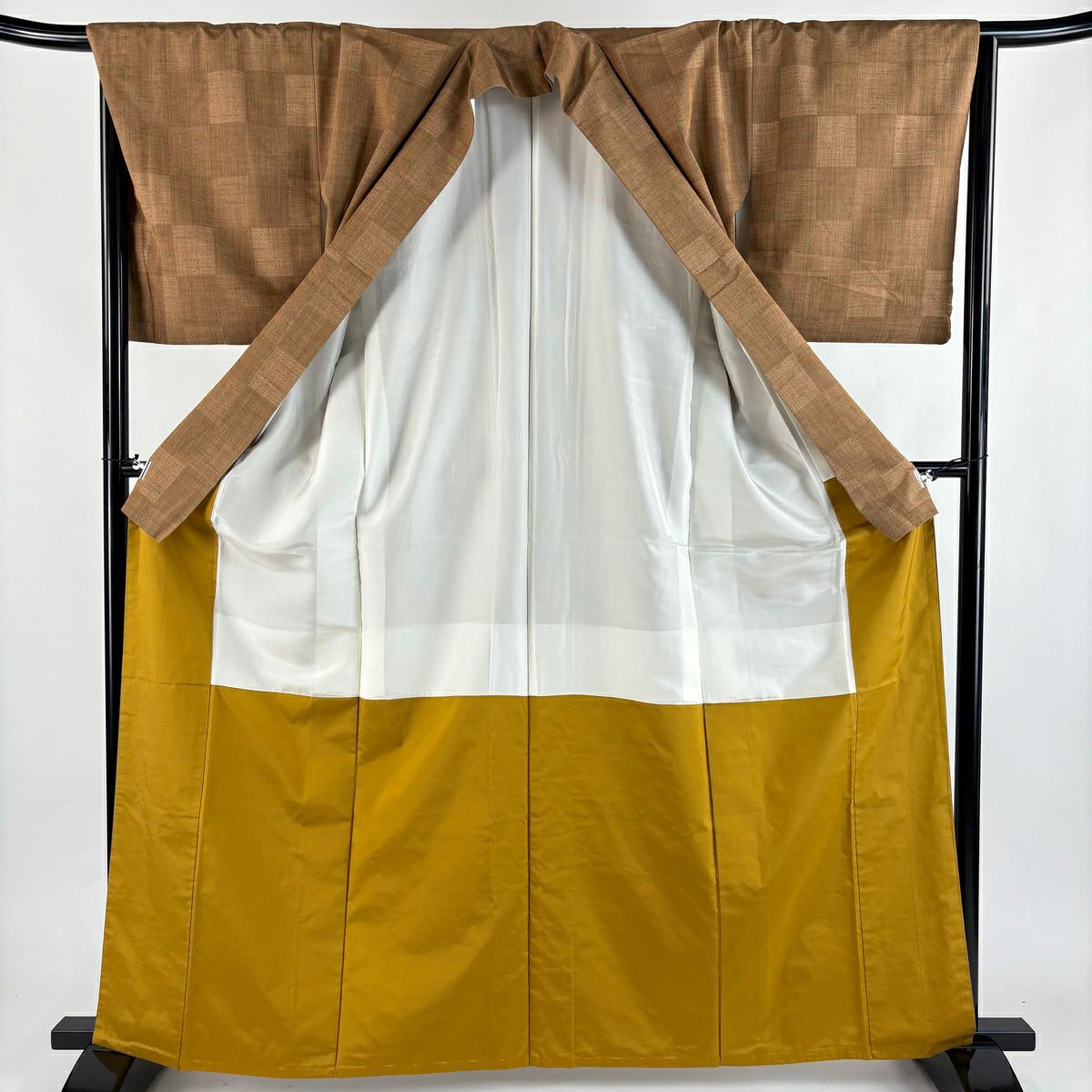 【美品】 紬織 身長163.5cm 袖長67.5cm L 雙層 證書附帶 市松樹 幾何圖案 茶 純蠶絲 優品級