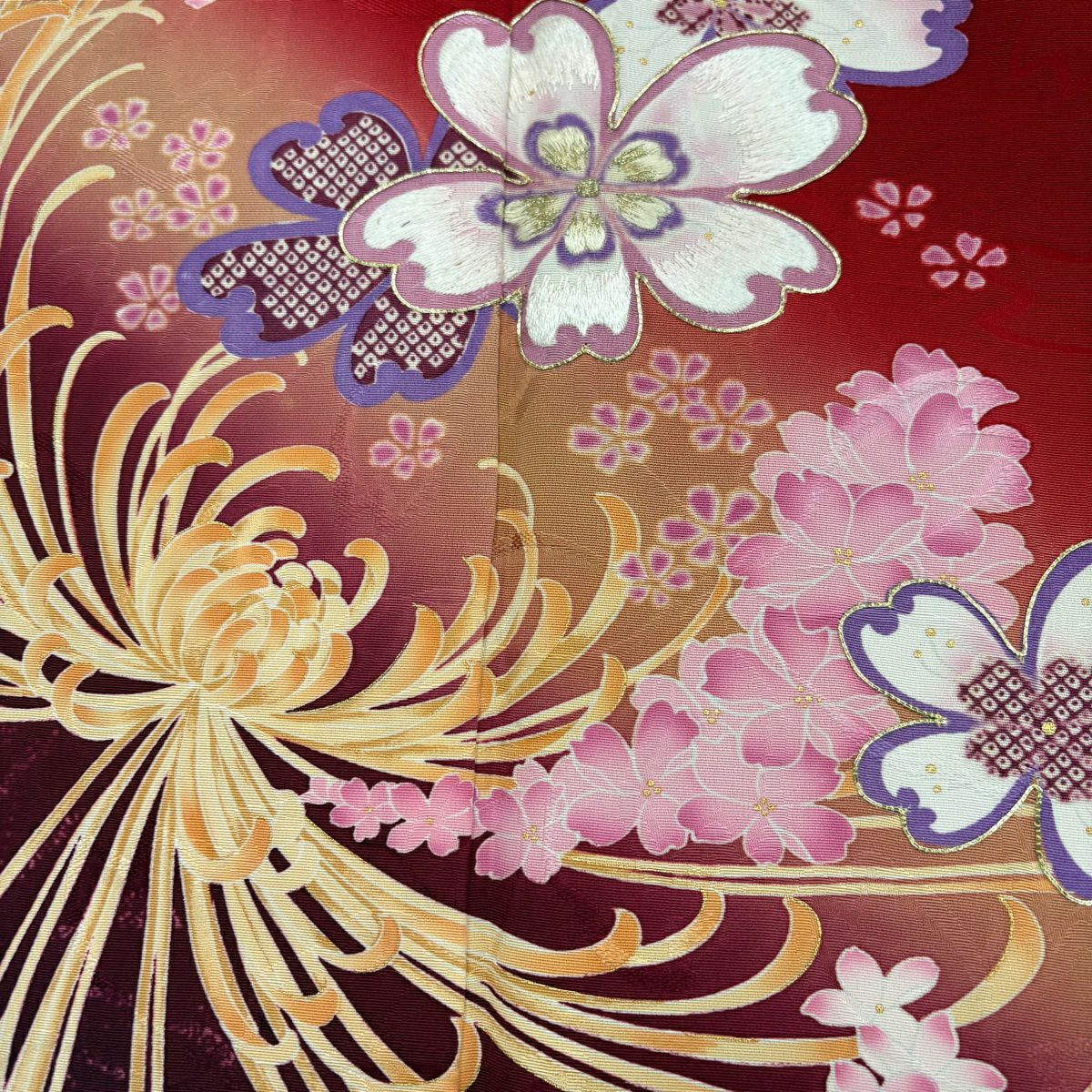 振袖禮服 身長165cm 袖長66cm M 雙層櫻花菊花刺繡金彩裝飾紅純蠶絲秀品級