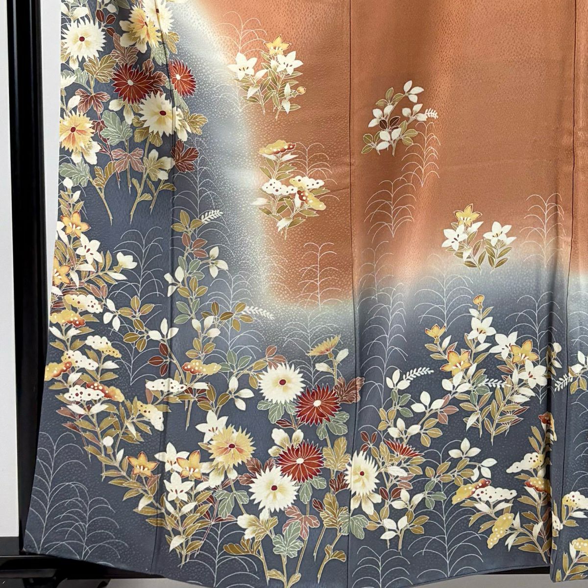 【美品】訪問服 身長161cm 袖長62cm S 雙層 鈴乃屋 落款 秋草 染分 ぼかし 薄茶 純蠶絲 秀品級