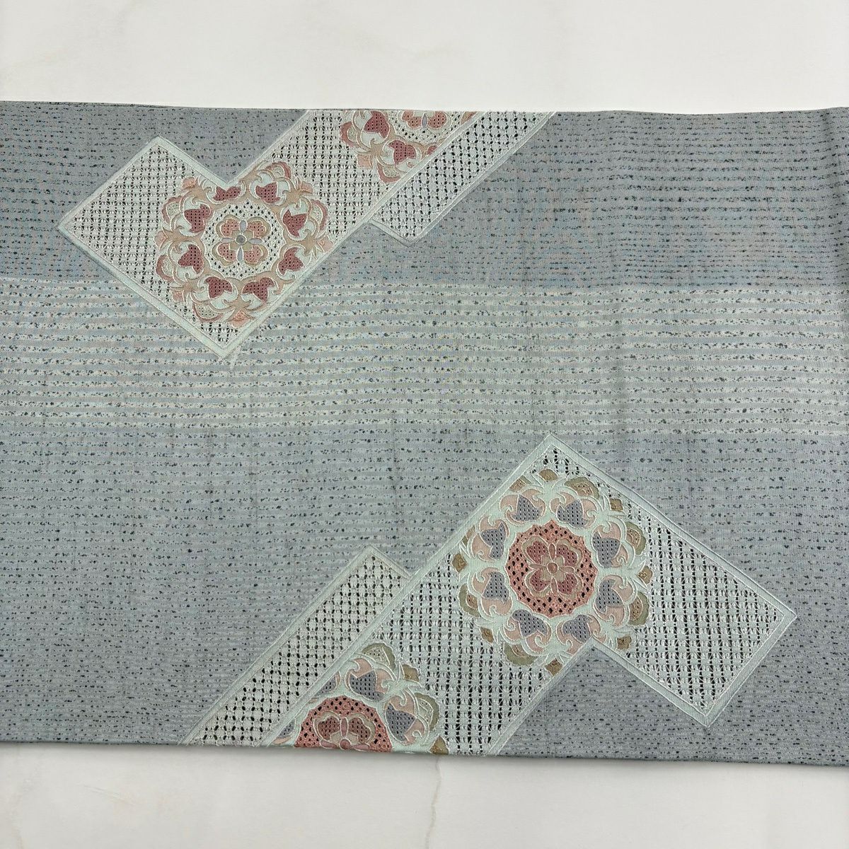【美品】 袋帶 秀品級 草花紋 連珠紋 刺繡 灰 深藍色 正蠶絲