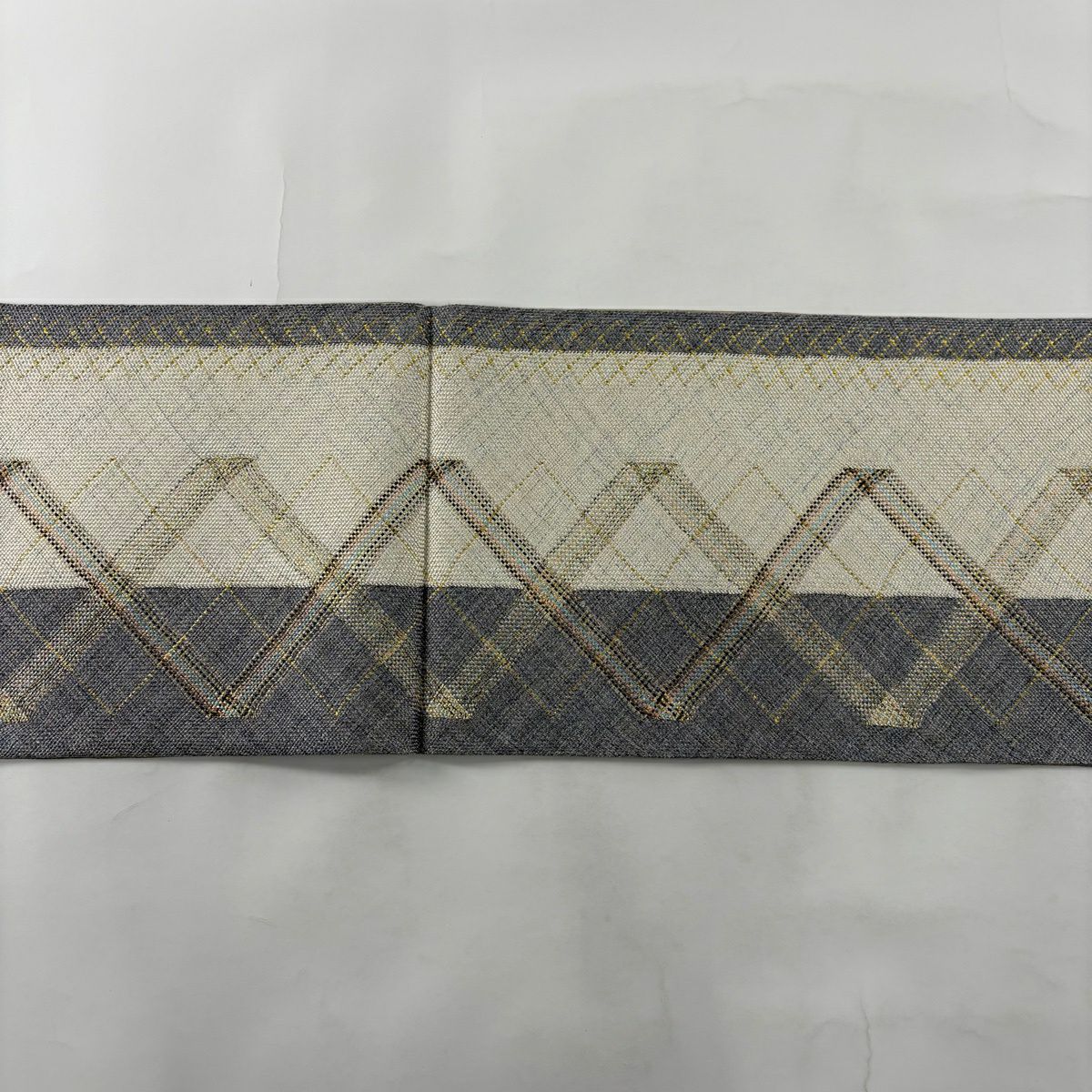 【美品】 袋帶 秀品級 幾何學 金銀彩 奶油色 全通 純蠶絲