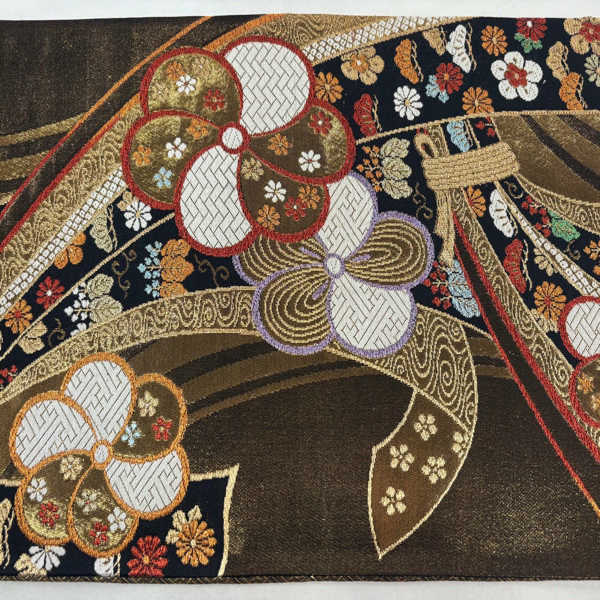 袋帶 秀品級 梅花 束熨斗紋 刺繡 金絲 金茶 六通 純蠶絲