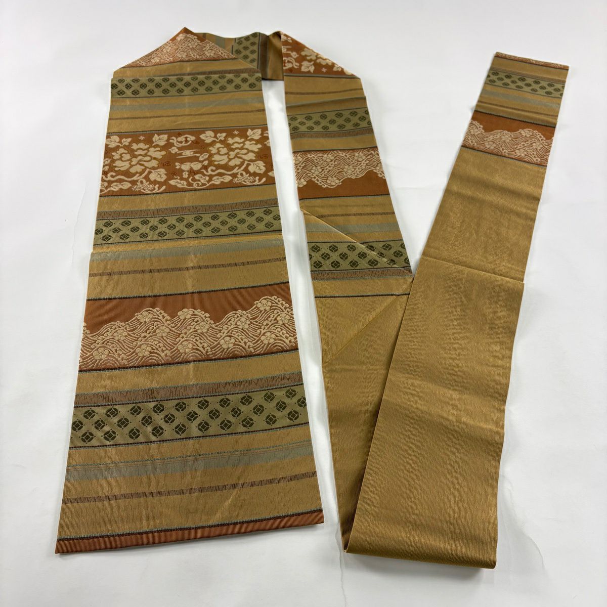【美品】 名古屋帶 秀品級 有落款 段紋 花唐草紋 黃土 純蠶絲