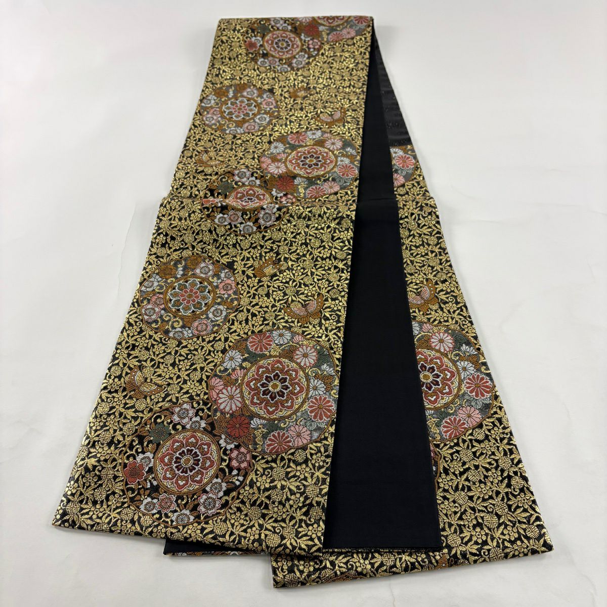 【美品】 袋帶 秀品級 華紋 蝶 金糸 金金箔 黑 六通 純蠶絲