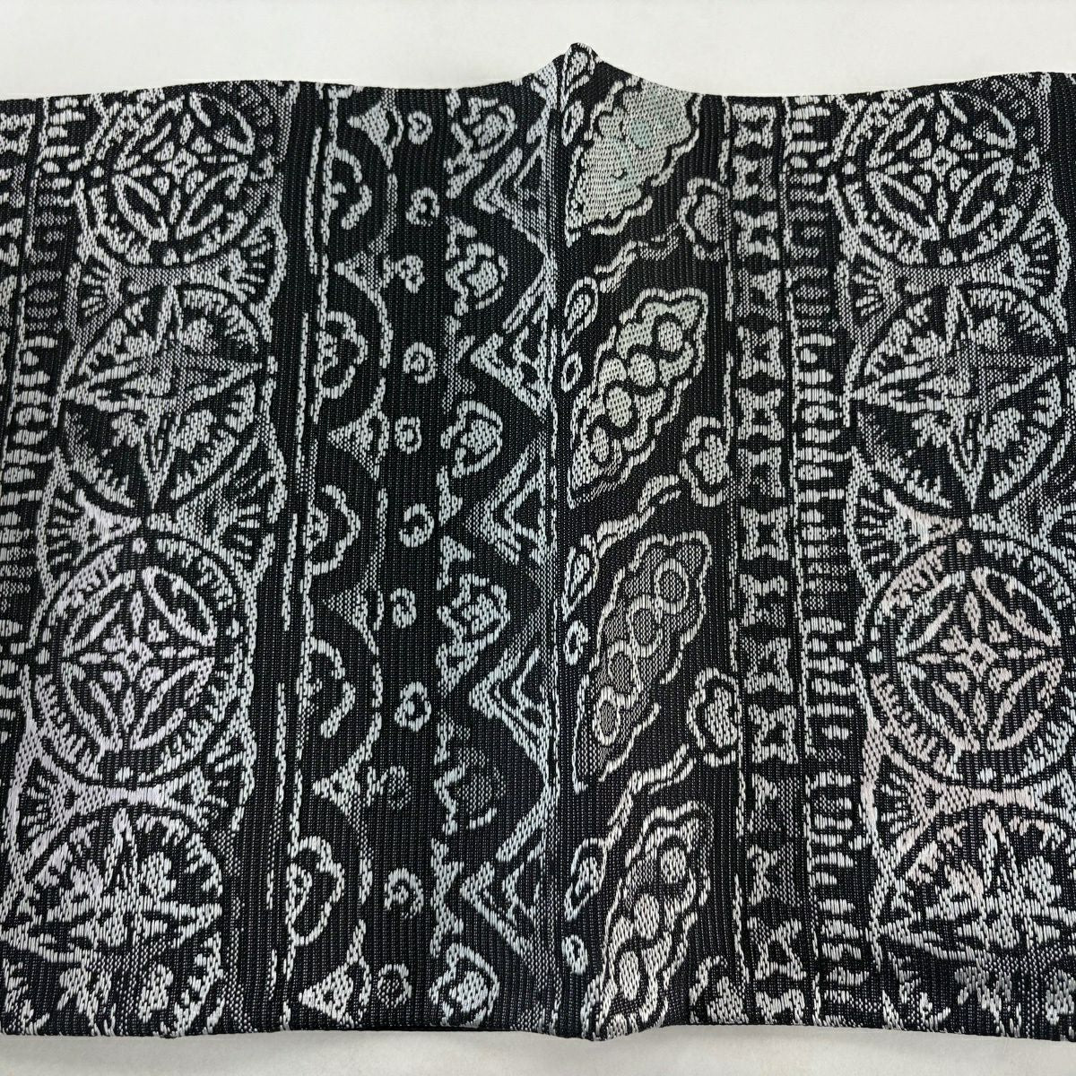 【美品】 袋帶 秀品級 華紋 幾何圖案 黑 六通 純蠶絲
