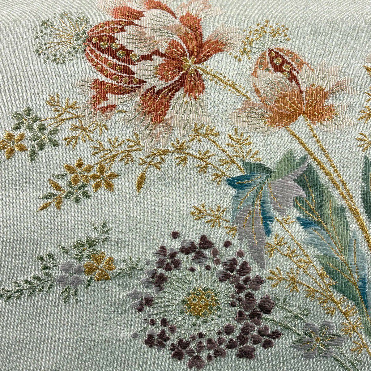 【美品】 名古屋帶 優品級 松樹葉仕立 八寸名古屋帶 草花紋 金銀彩 刺繡 灰白 純蠶絲