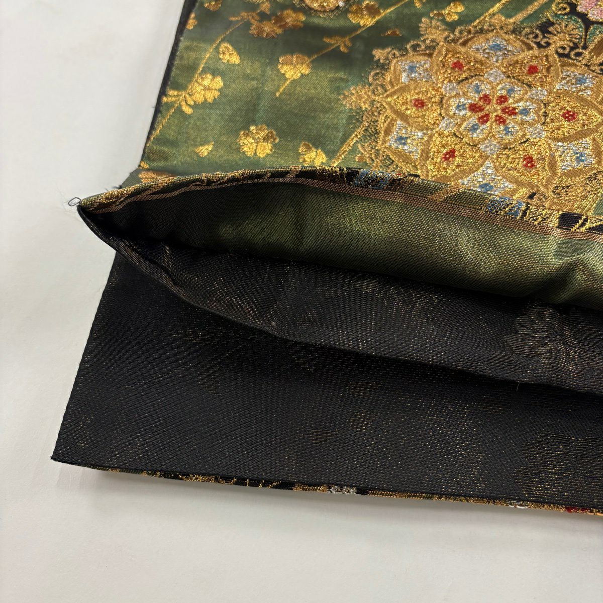 【美品】 袋帶 秀品級 華紋 蝶 金銀彩 金金箔 綠 六通 純蠶絲