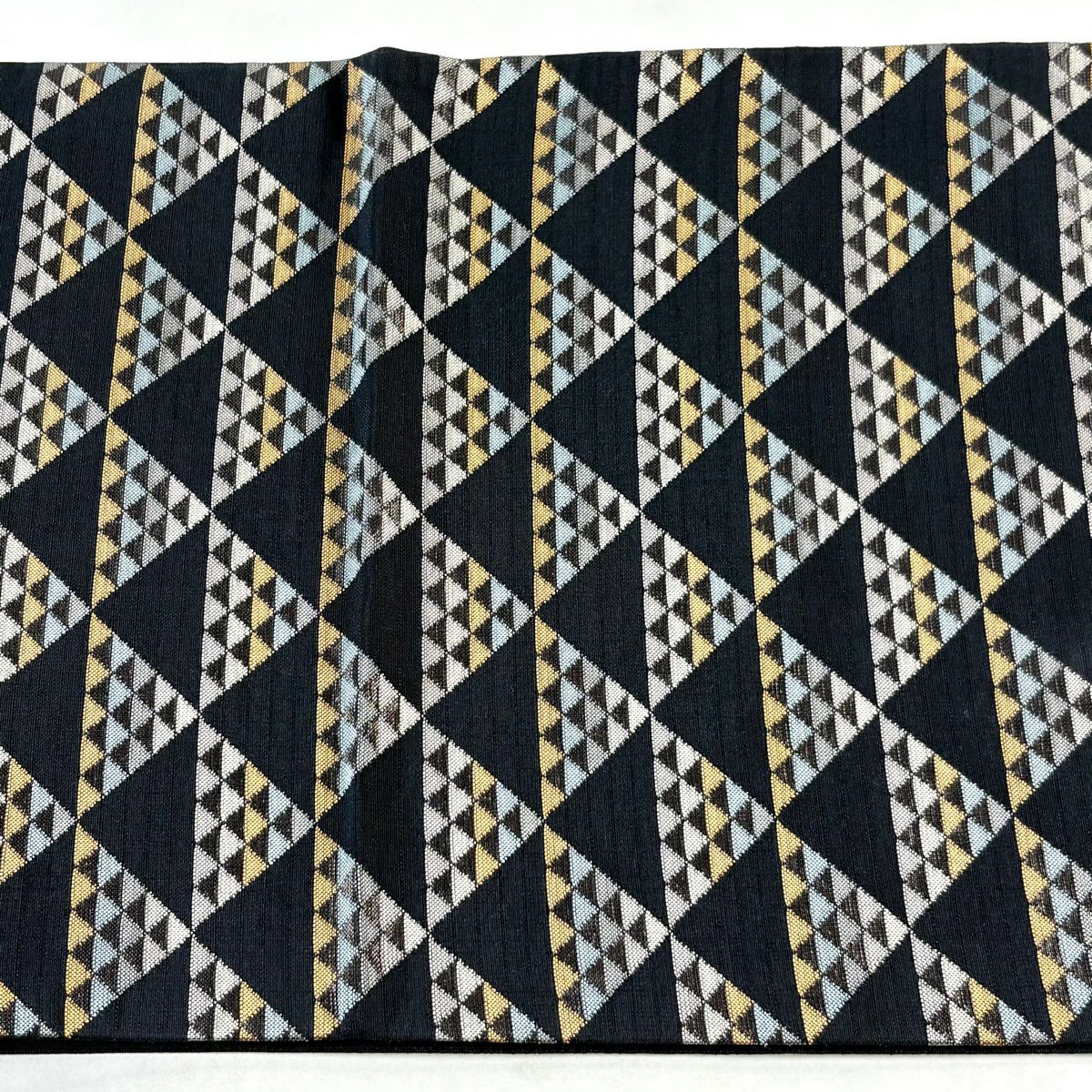 【美品】 袋帶 名古屋帶 秀品級 鱗 金金箔 黑 純蠶絲