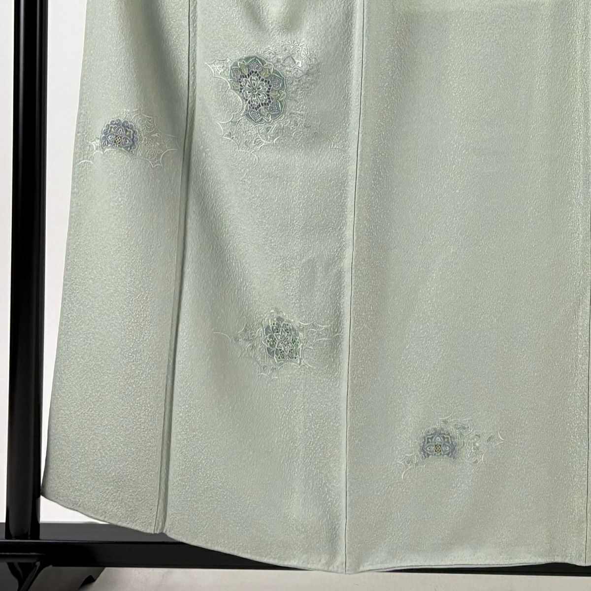 【美品】 付下 身長157cm 袖長63cm S 雙層 華紋 草花紋紋 刺繡 灰綠 純蠶絲 秀品級 一つ紋