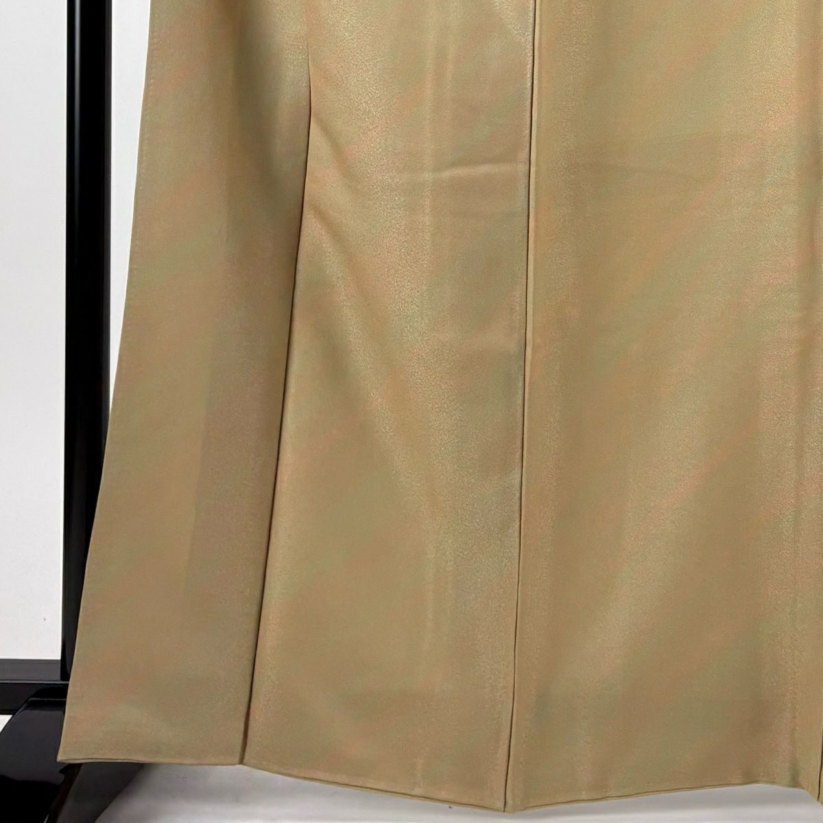 【美品】 小紋 身長164.5cm 袖長64.5cm M 雙層 落款あり 斜めぼかし柄 金通し 米色 純蠶絲 秀品級