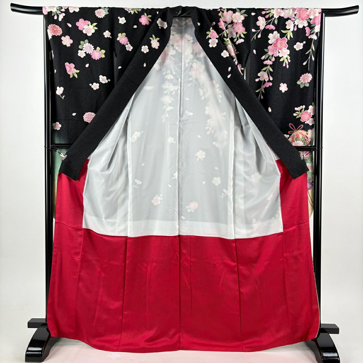 【美品】振袖禮服 身長167.5cm 袖長66cm M 雙層 藥玉 櫻花 金通し 金銀彩 黑 純蠶絲 名品級