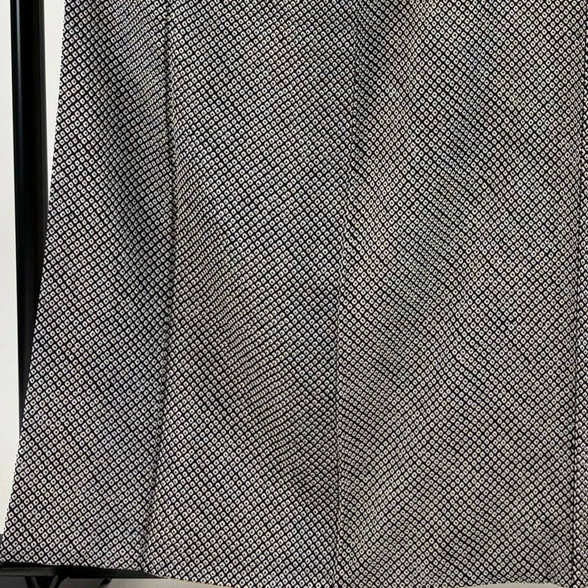 【美品】 小紋 身長160cm 袖長65cm M 雙層 總絞染 黑 純蠶絲 秀品級