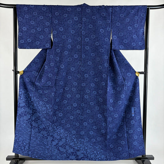 【美品】訪問服 身長159cm 袖長63.5cm S 雙層 本草木染 落款あり 菊花唐草紋 流水 深藍 純蠶絲 秀品級