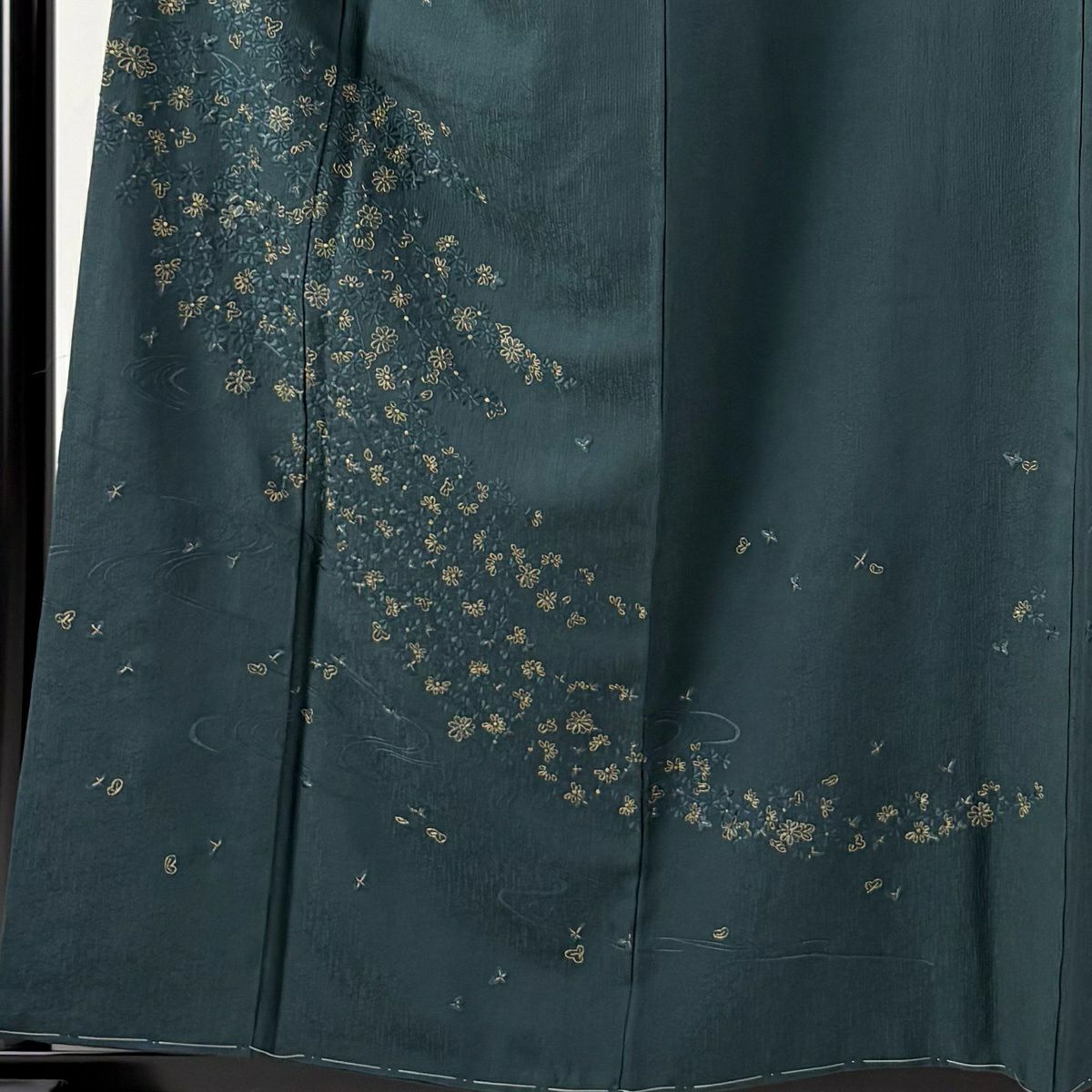 【美品】 付下 身長158cm 袖長63.5cm S 雙層 菊花 流水 金糸 刺繡 深綠 純蠶絲 秀品級