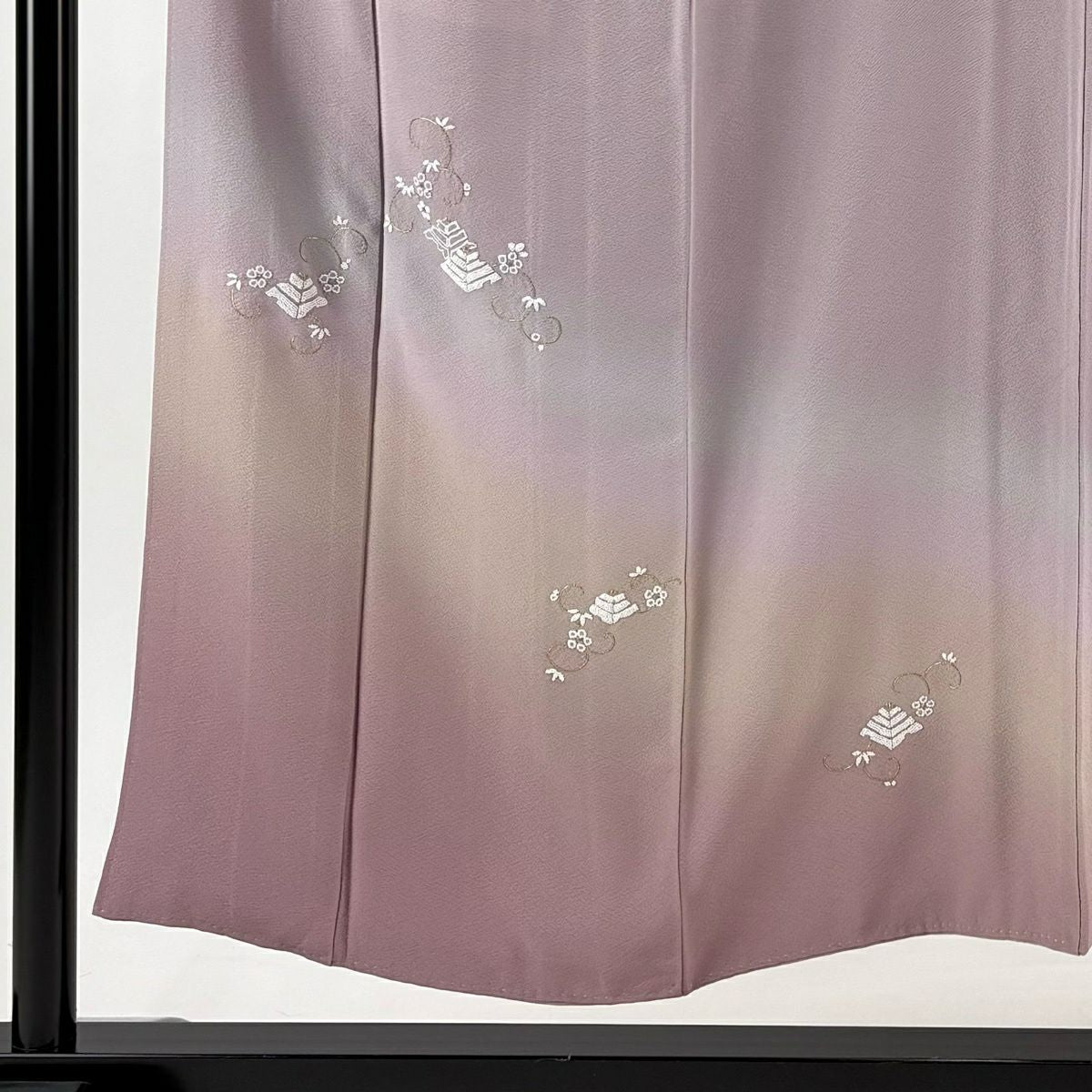 【美品】 付下 身長150.5cm 袖長61cm S 雙層 松樹竹子梅花 金糸 刺繡 淺紫 純蠶絲 秀品級 一つ紋