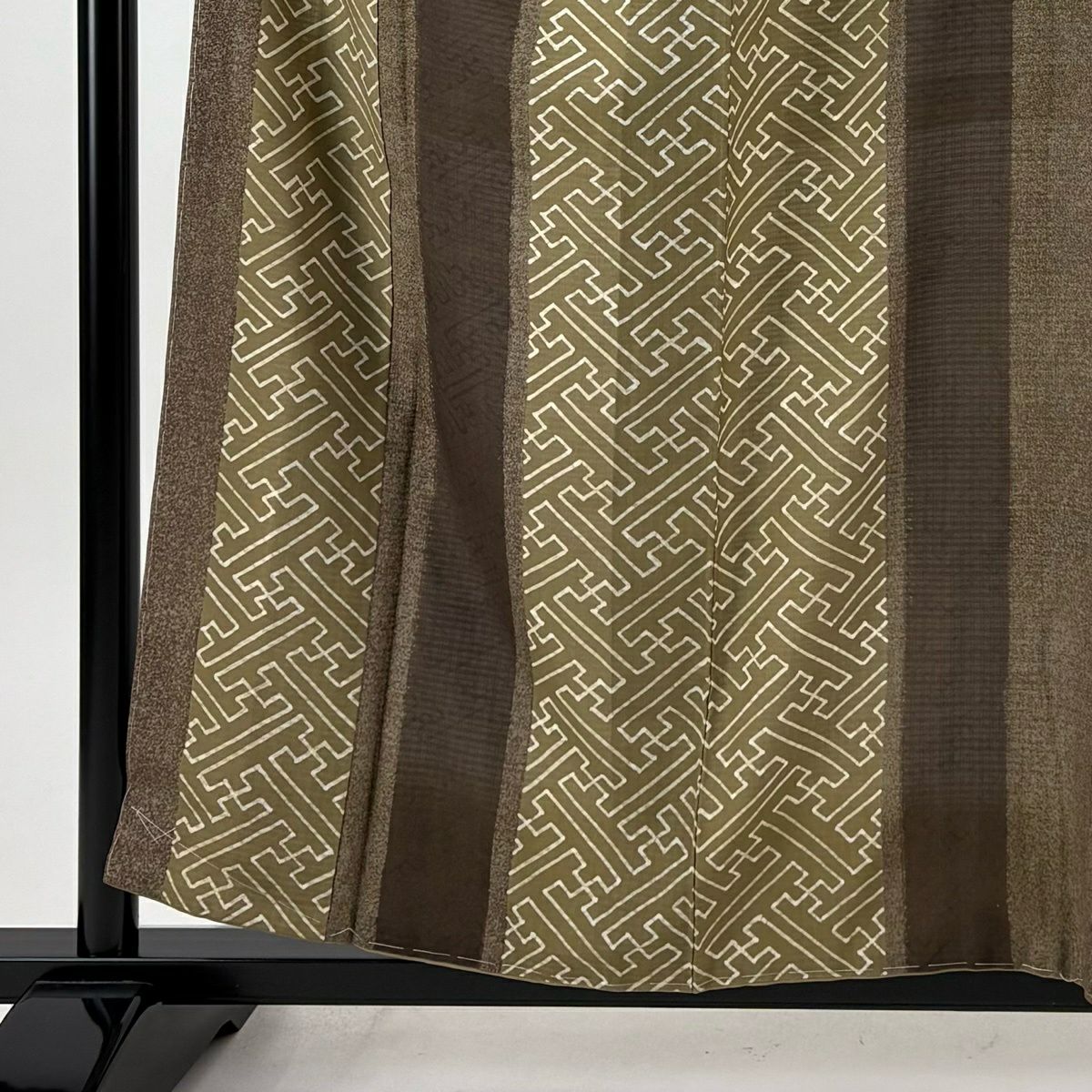 【美品】 小紋 身長158.5cm 袖長65cm M 雙層 大島紬織地 紗綾形 縱條 茶綠 純蠶絲 秀品級