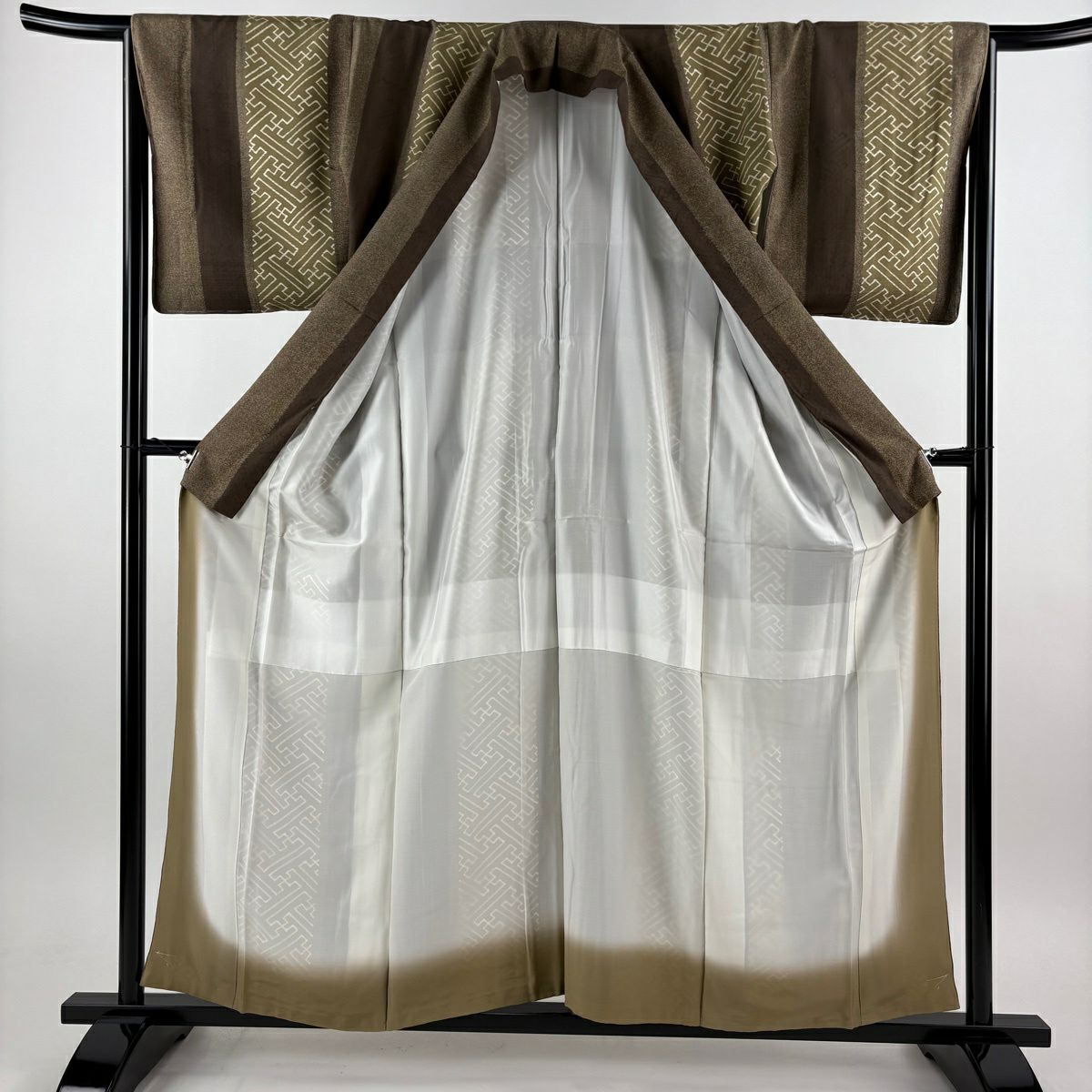 【美品】 小紋 身長158.5cm 袖長65cm M 雙層 大島紬織地 紗綾形 縱條 茶綠 純蠶絲 秀品級