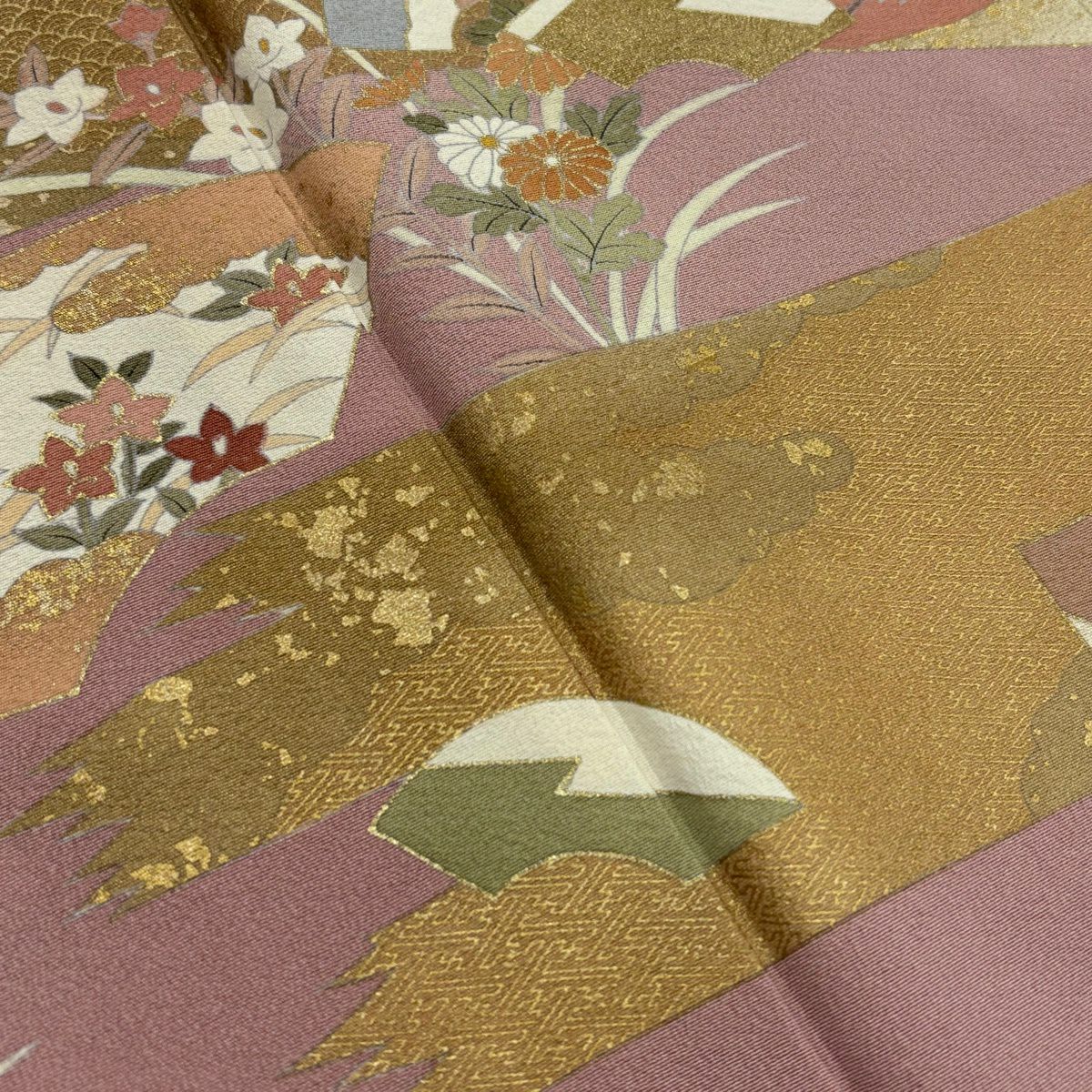 色留袖禮服 身長160cm 袖長66.5cm M 雙層 文箱 菊花 金絲 金銀彩 粉紅 純蠶絲 秀品級 一つ紋