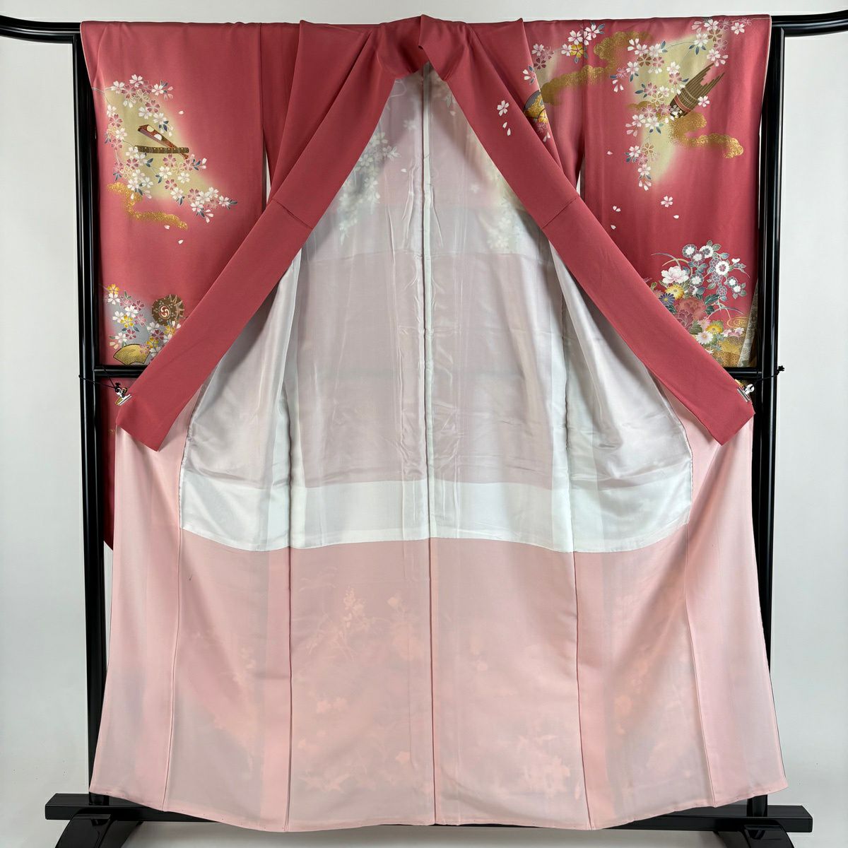 【美品】振袖禮服 身長159cm 袖長66cm M 雙層 花車 寶盡くし 金絲 金銀彩 深粉 純蠶絲 秀品級