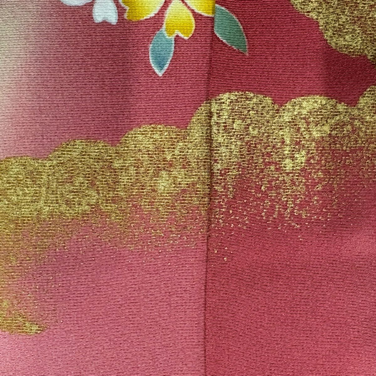 【美品】振袖禮服 身長159cm 袖長66cm M 雙層 花車 寶盡くし 金絲 金銀彩 深粉 純蠶絲 秀品級