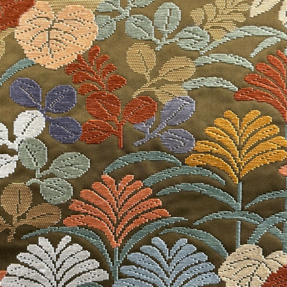 【美品】 袋帶 秀品級 草花紋紋 雲文 唐織 金金箔 山吹茶 六通 純蠶絲