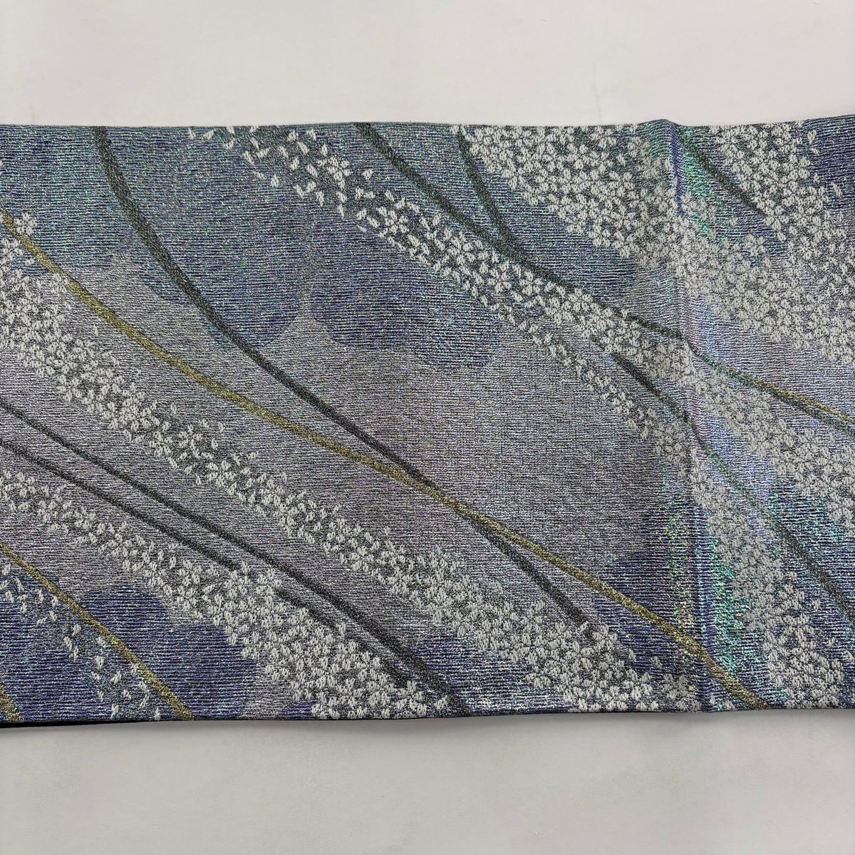 【美品】 袋帶 秀品級 花 薄紫 六通 純蠶絲