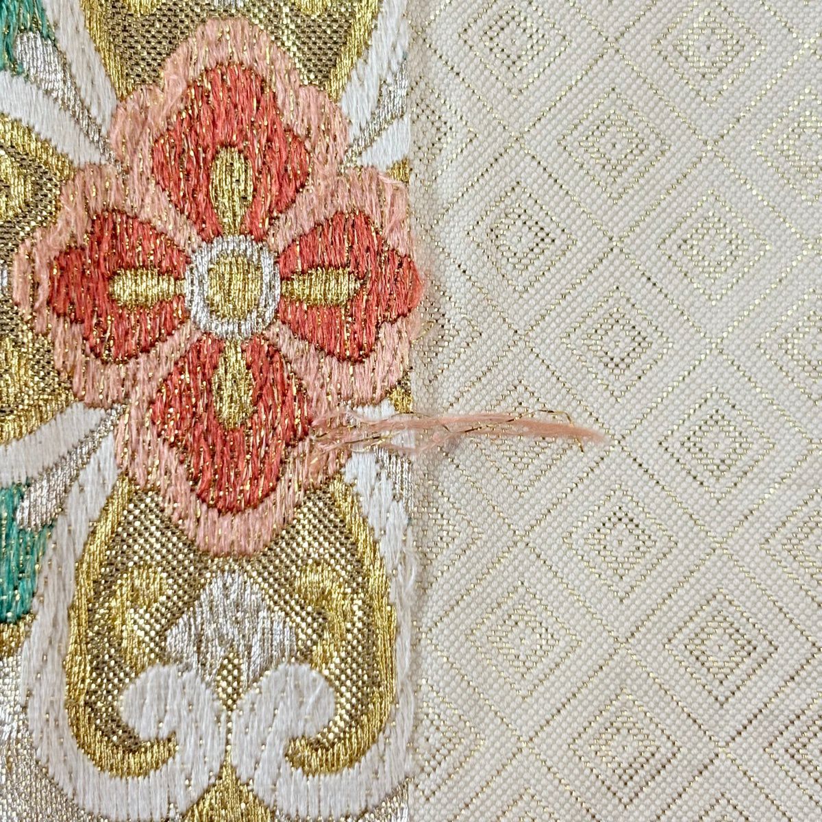 袋帶 秀品級 華紋 花丸文 刺繡 金銀彩 金  六通 純蠶絲