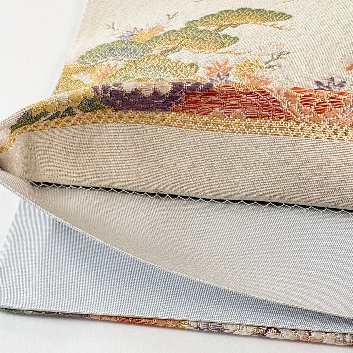 【美品】 袋帶 秀品級 御所車 花鳥 刺繡 金銀彩 灰白 六通 純蠶絲