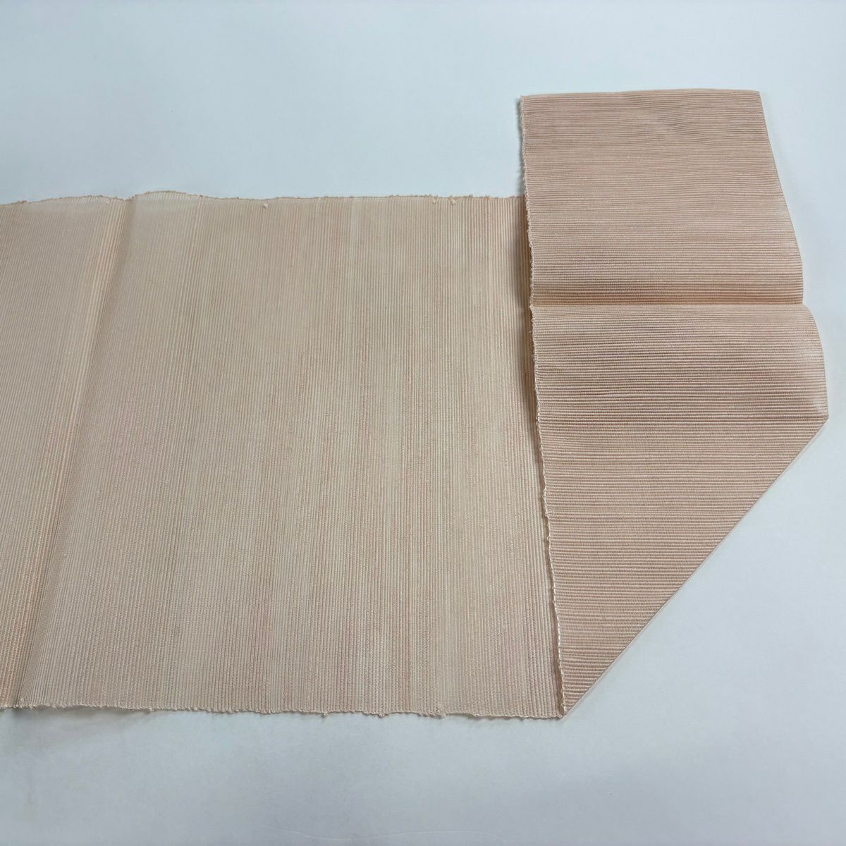 【美品】 名古屋帶 優品級 夏帶 八寸名古屋帶 松樹葉仕立 幾何學圖案 金銀彩 鮭粉色 純蠶絲