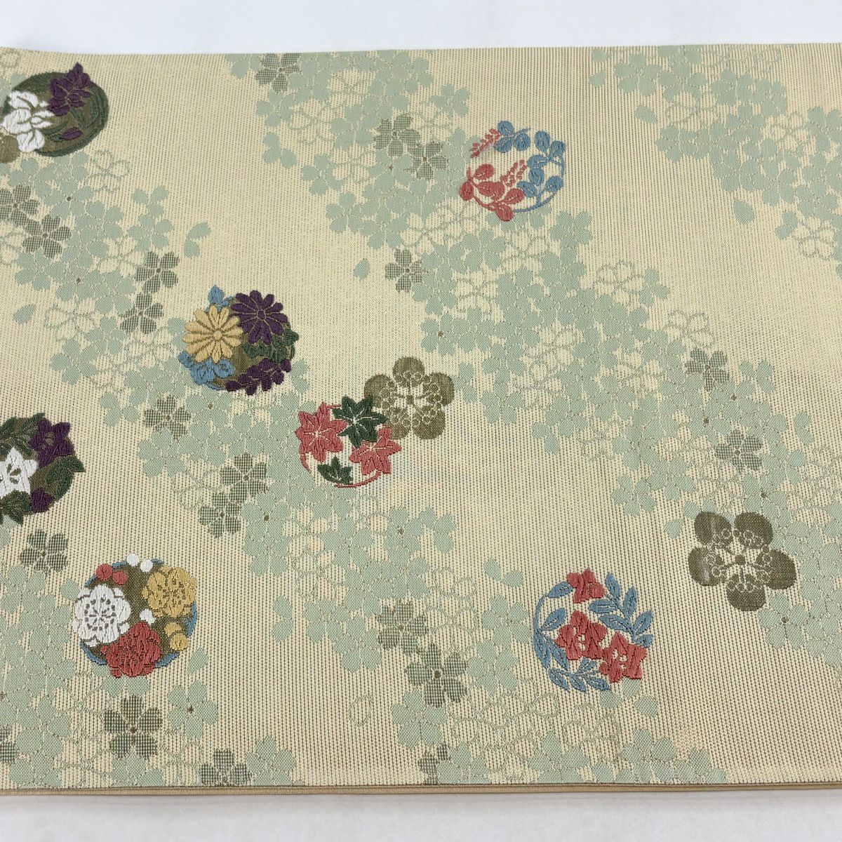 【美品】 袋帶 秀品級 花丸紋 梅花鉢 金金箔 淺黃 六通 純蠶絲
