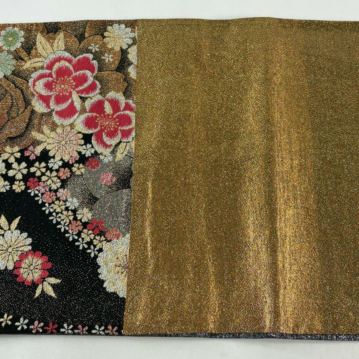 【美品】 袋帶 秀品級 振袖禮服禮服用 薔薇 草花紋 金銀彩 金金箔 黑 六通 純蠶絲