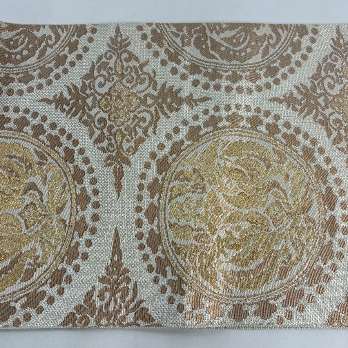【美品】 袋帶 秀品級 向鳥 華紋 金絲 金金箔 奶油 六通 純蠶絲