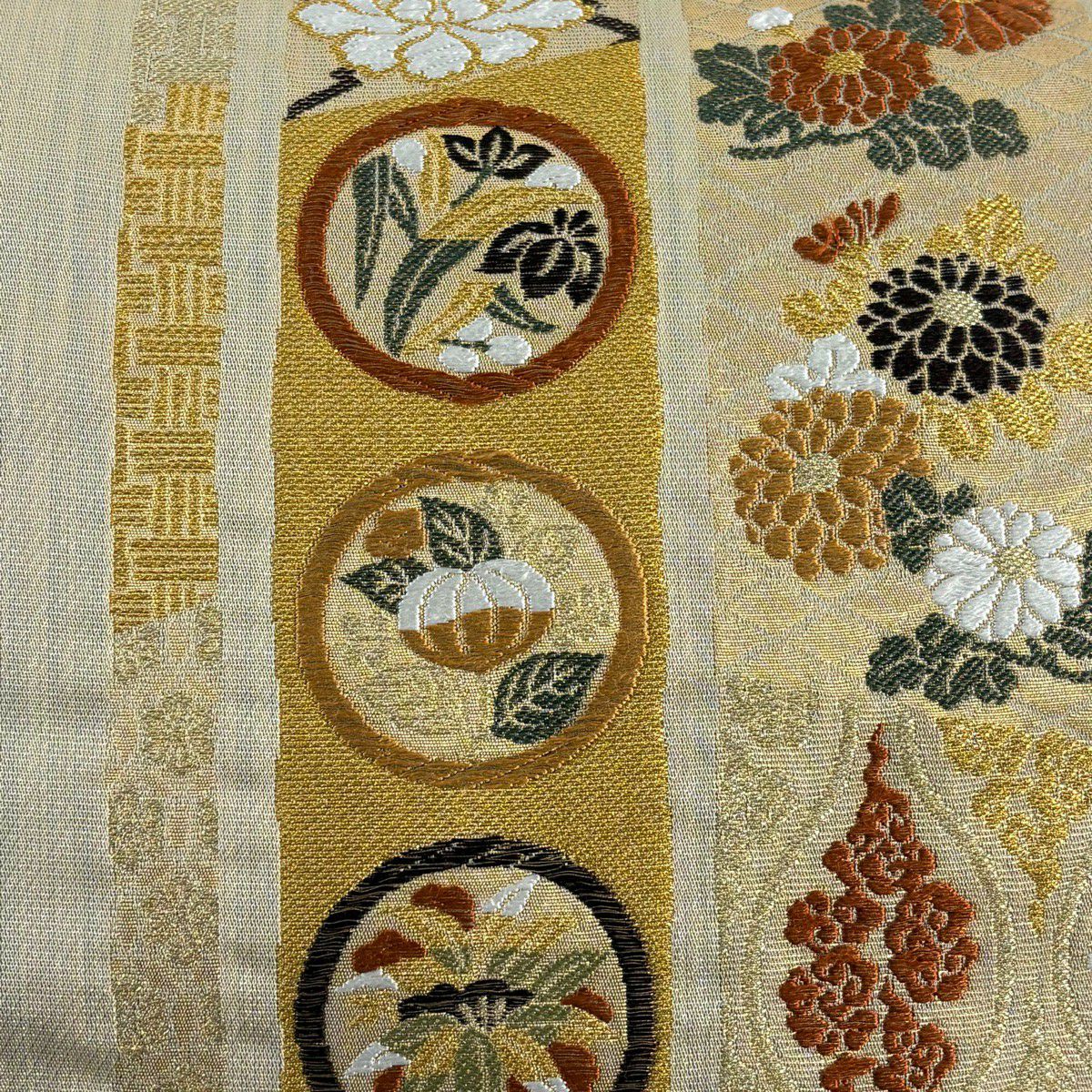 袋帶 秀品級 草花紋紋 蝶 金絲 唐織 米色 六通 純蠶絲