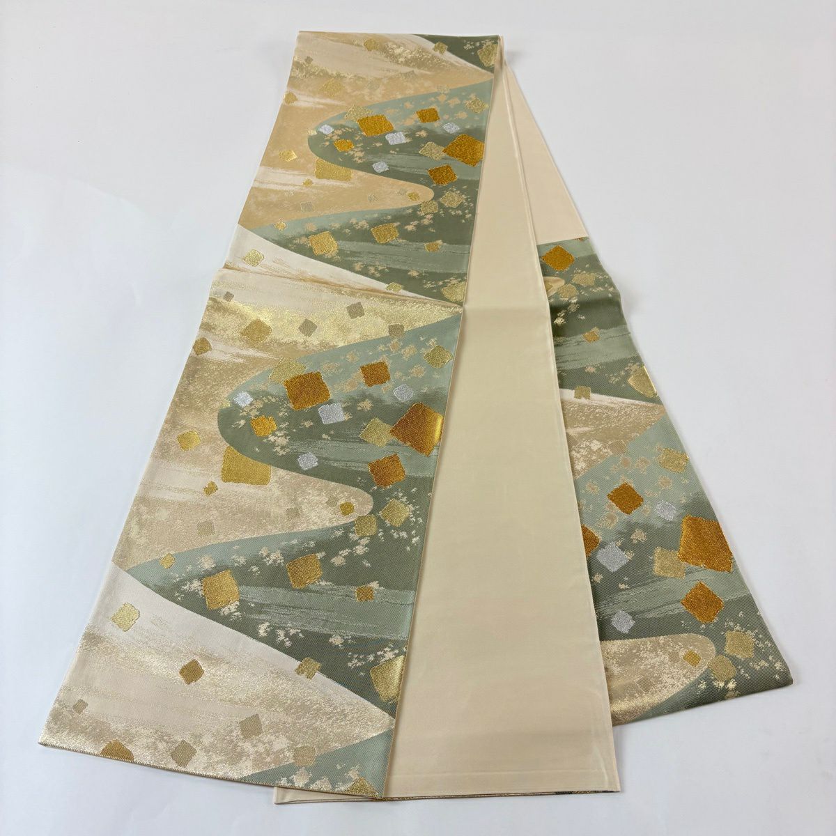 【美品】 袋帶 秀品級 金金箔散佈 金銀絲 金色 六通 純蠶絲