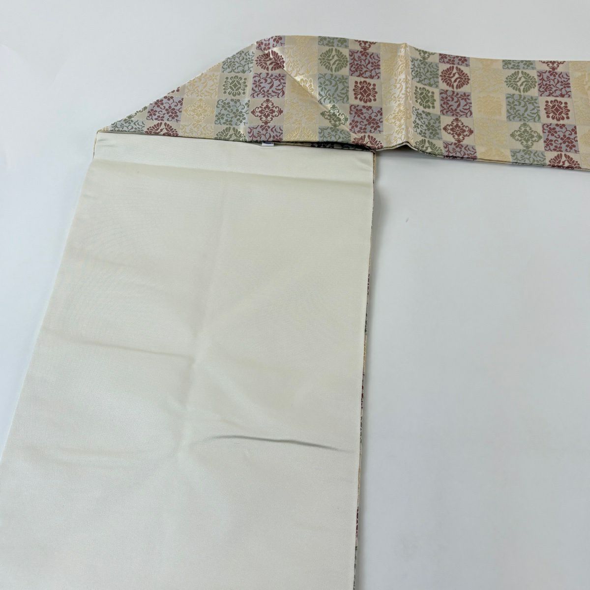 【美品】名古屋帶 秀品級 華紋 市松樹 金金箔 米色 純蠶絲