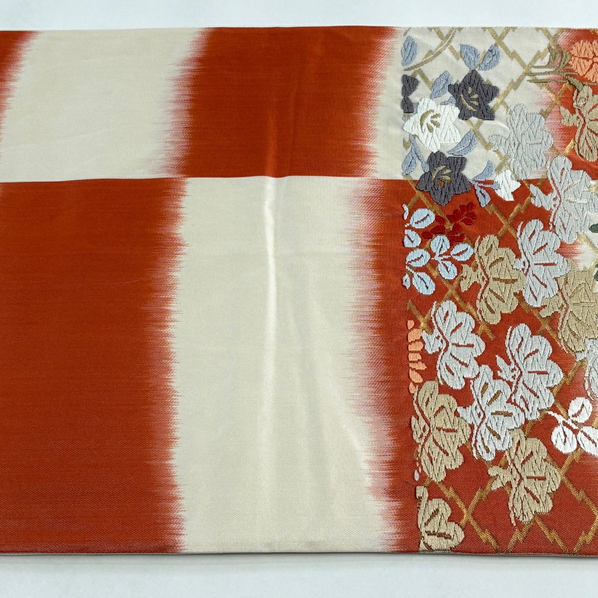 【美品】 袋帶 秀品級 秋草 松樹 唐織 金絲 朱 純蠶絲