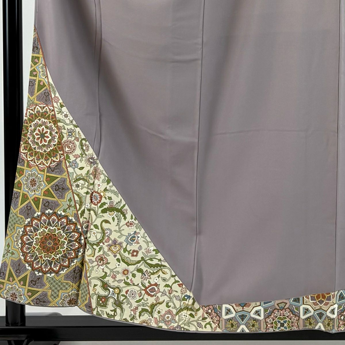 色留袖禮服 身長157cm 袖長65.5cm M 雙層 華紋 花唐草紋 灰紫 純蠶絲 秀品級 一つ紋