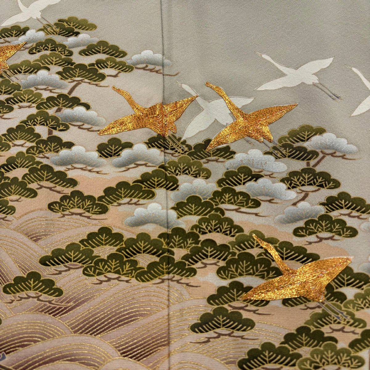 色留袖禮服 身長155cm 袖長64cm M 雙層 仙鶴 松樹 金絲 金銀彩 灰茶 純蠶絲 秀品級 三つ紋