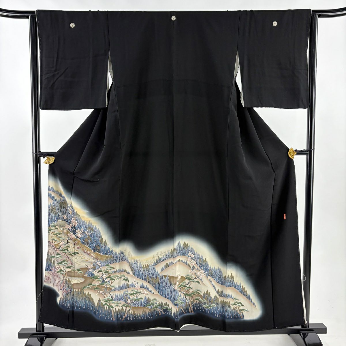 黑留袖禮服 身長154.5cm 袖長64cm M 雙層 落款あり 家屋 松樹竹子梅花 金銀彩 金絲 黑 純蠶絲 秀品級