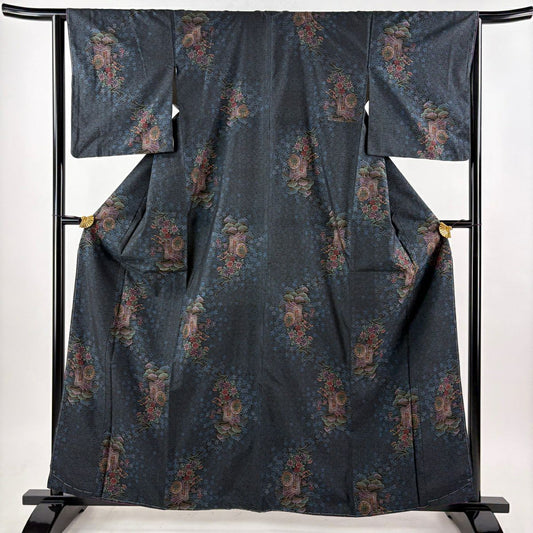 【美品】 大島紬織 身長161.5cm 袖長64cm M 雙層 鈕扣領 純泥染 證書附帶 御所車 松樹 深藍 純蠶絲 優品級