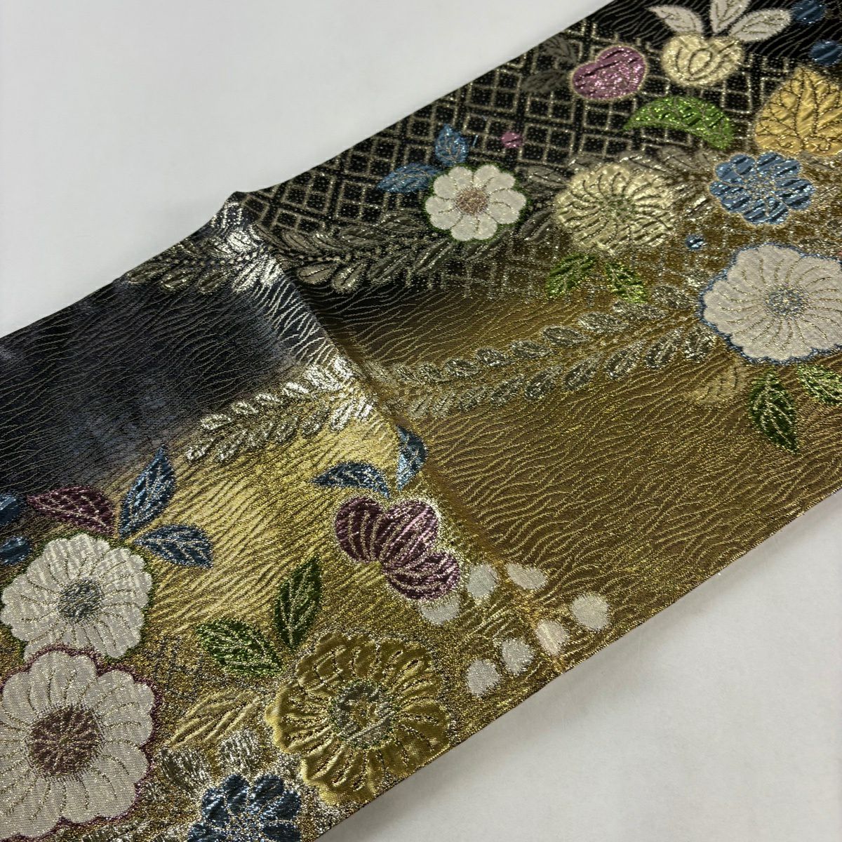 【美品】 袋帶 秀品級 草花紋紋 菱形 金金箔 金色 六通 純蠶絲