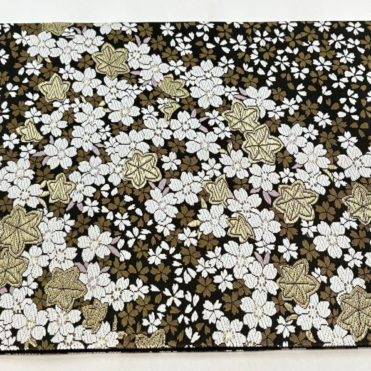 【美品】 袋帶 秀品級 薫風櫻花紋 櫻 楓 唐織 金絲 金色 六通 純蠶絲