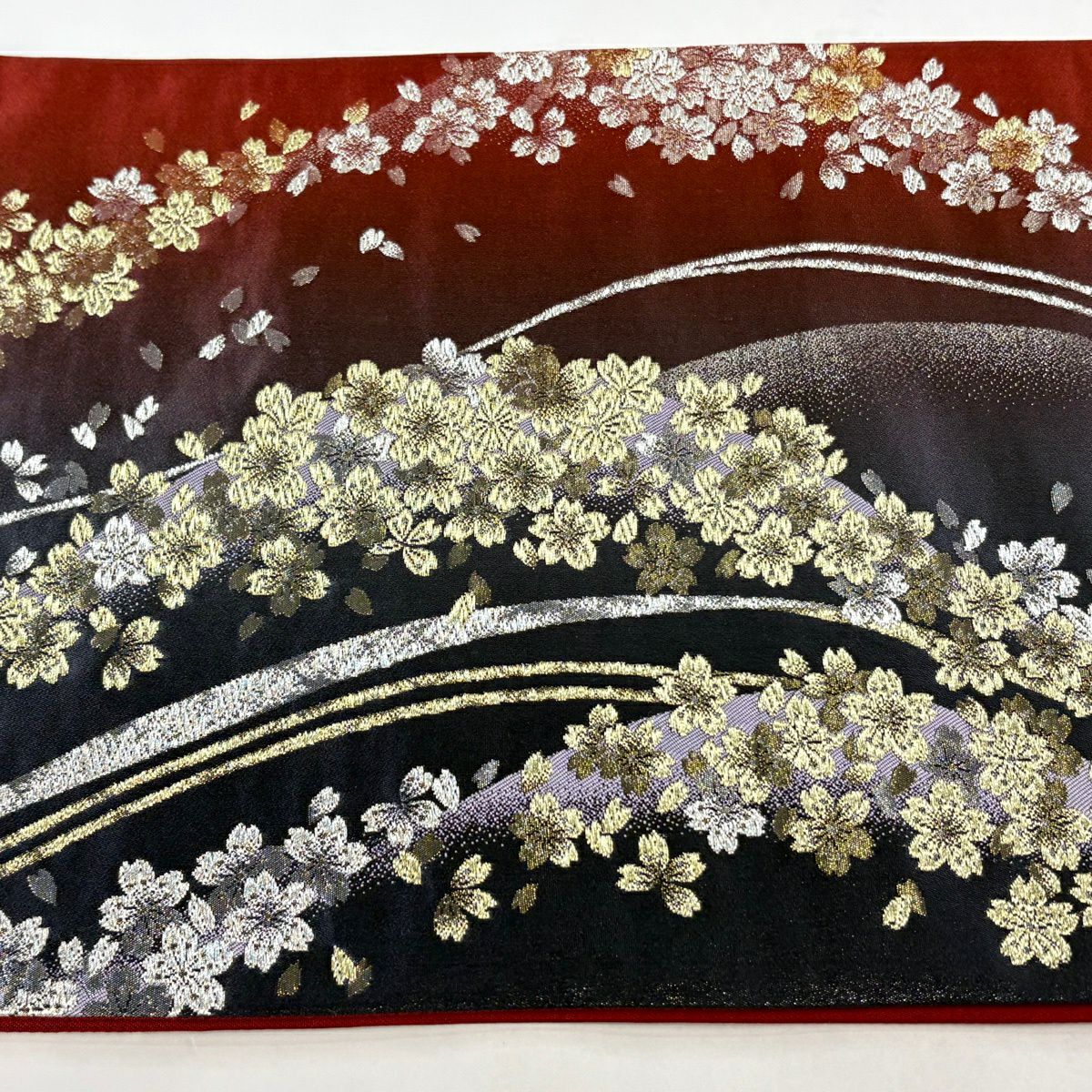 【美品】 袋帶 秀品級 振袖禮服禮服用 櫻花 櫻花花瓣 金金箔 金銀彩 茜色 六通 純蠶絲