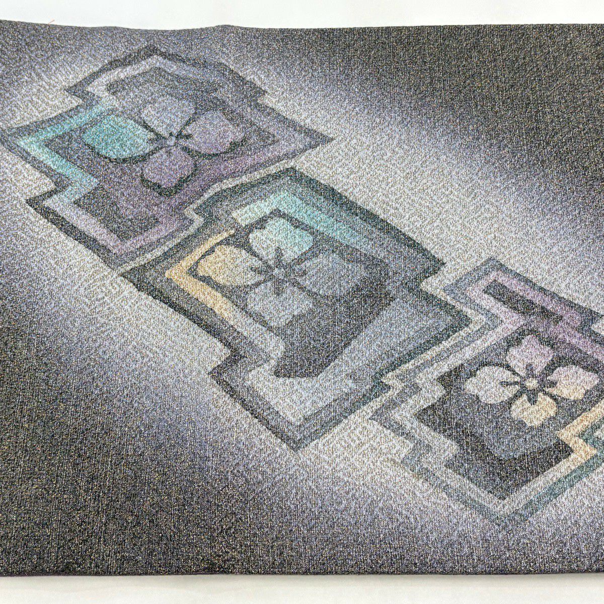 【美品】 袋帶 秀品級 松樹皮菱 花 金銀彩 灰紫 お太鼓圖案 純蠶絲