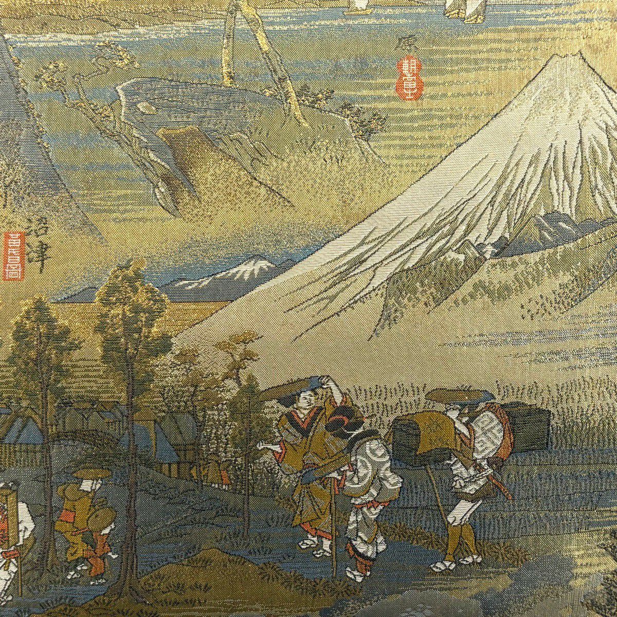 【美品】 袋帶 秀品級 東海道五拾三次 風景 人物 金金箔 金色 全通 純蠶絲