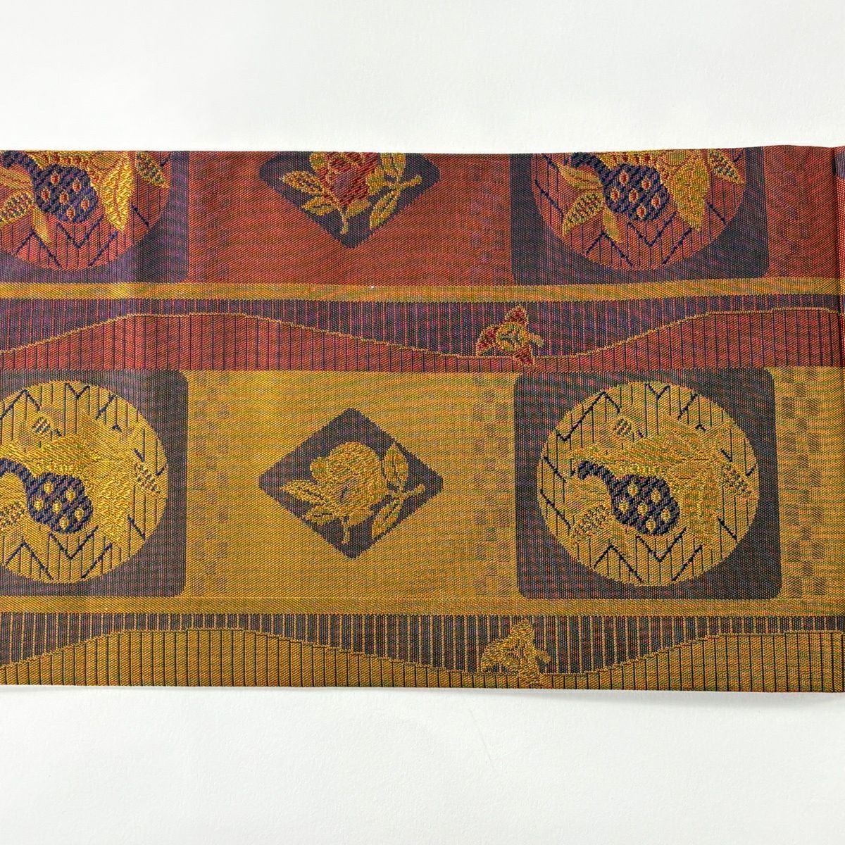 【美品】名古屋帶 秀品級 草花紋 紅 純蠶絲
