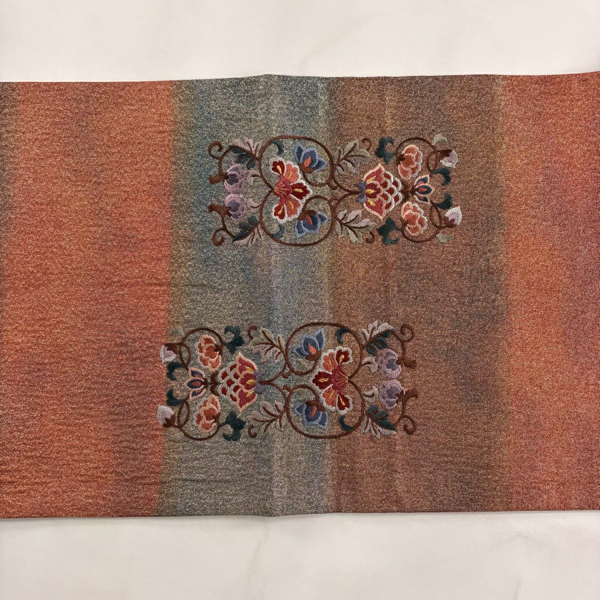 袋帶 秀品級 向鳥 花唐草紋 刺繡 金絲 紅茶 大鼓圖案 純蠶絲