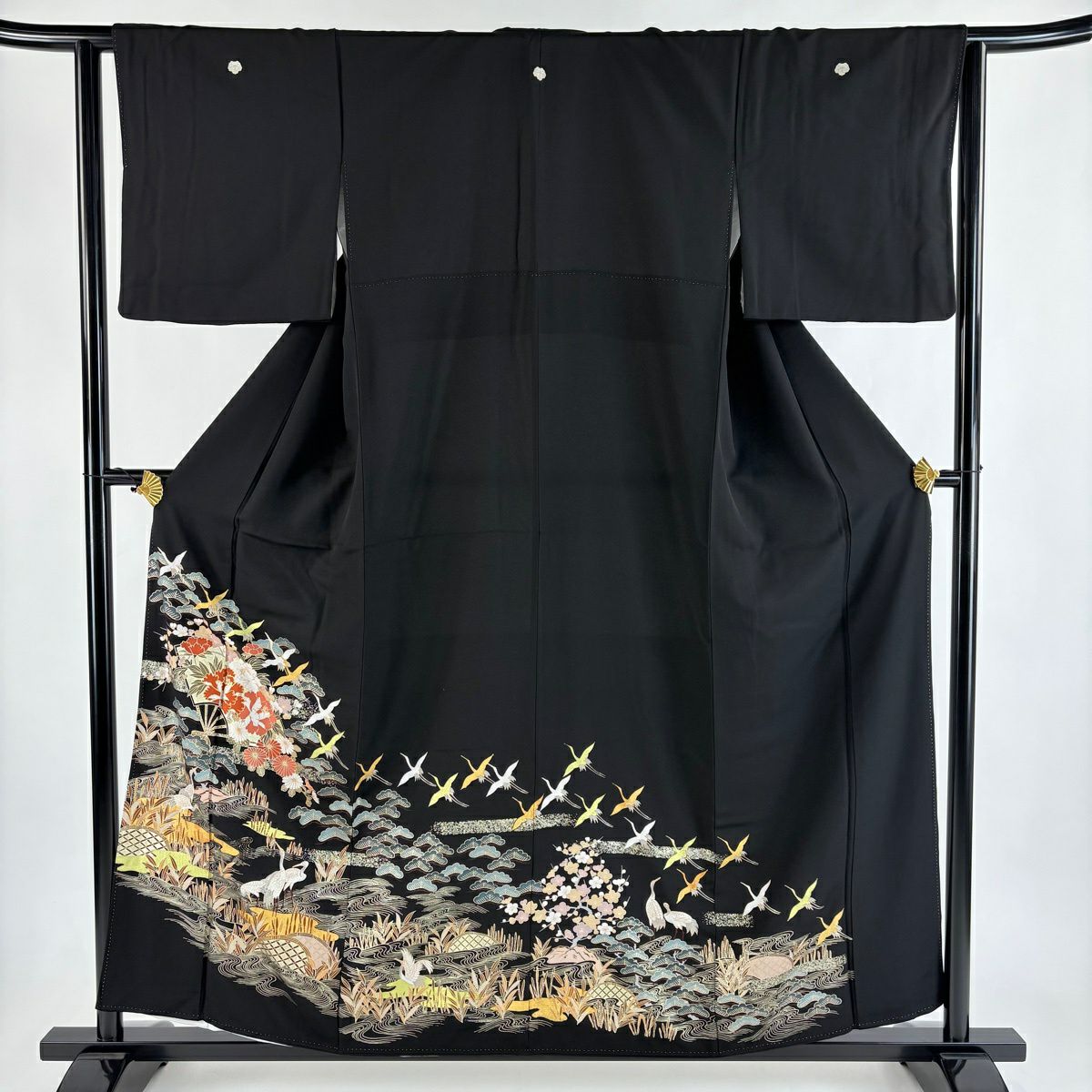 黑留袖禮服 身長156cm 袖長63.5cm S 雙層 扇子 松樹梅花 金絲 金銀彩 黑 純蠶絲 優品級