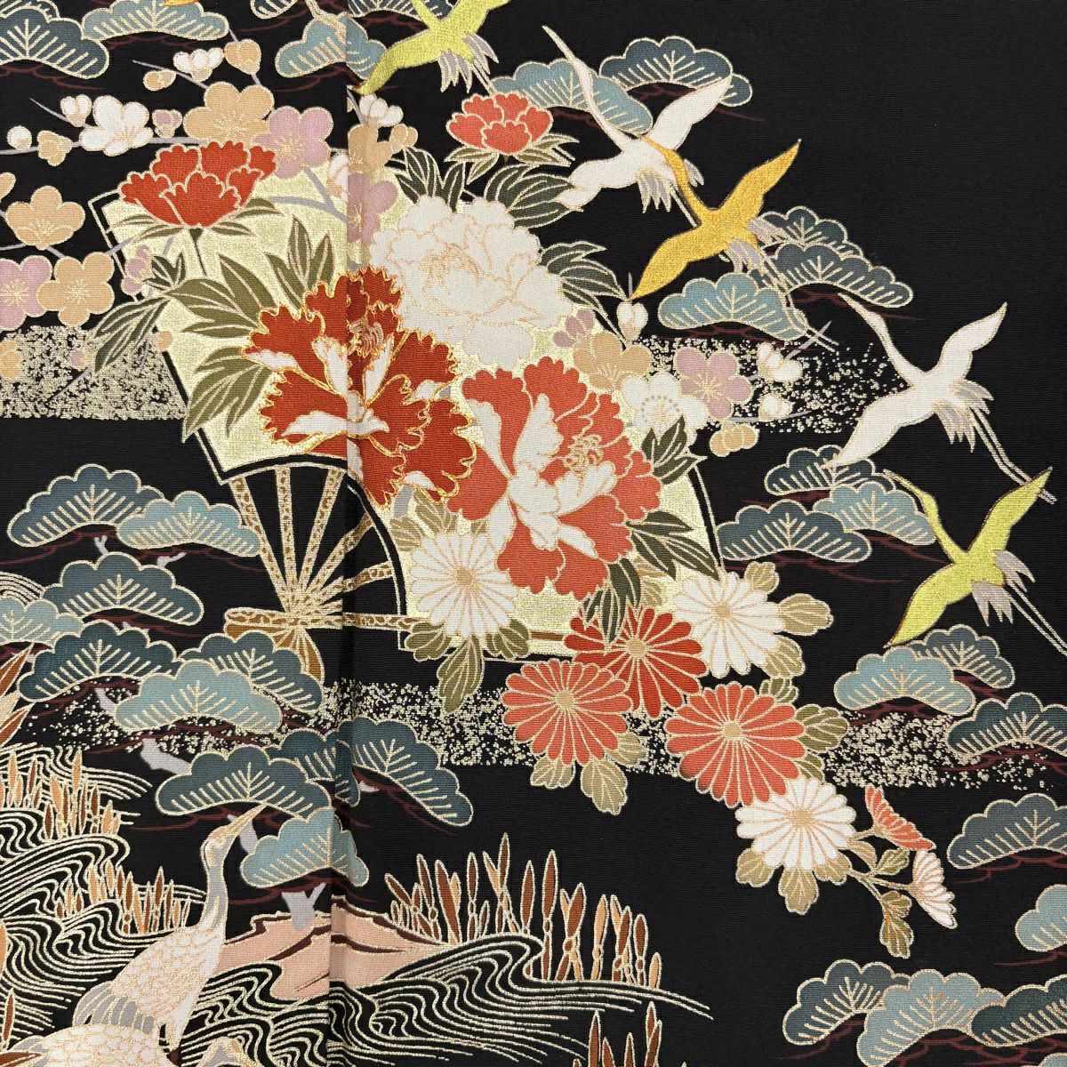 黑留袖禮服 身長156cm 袖長63.5cm S 雙層 扇子 松樹梅花 金絲 金銀彩 黑 純蠶絲 優品級